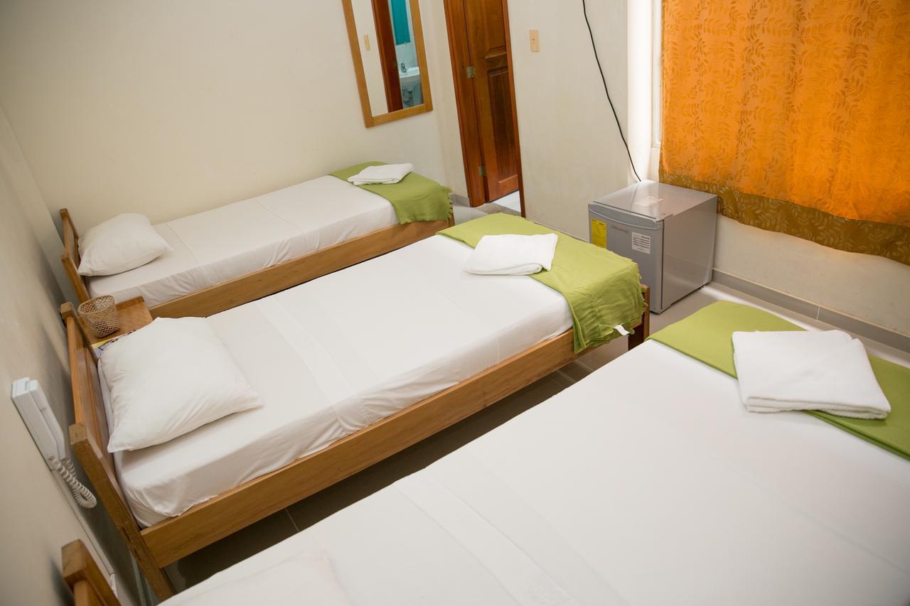 Hotel La Esperanza 2 Leticia Extérieur photo